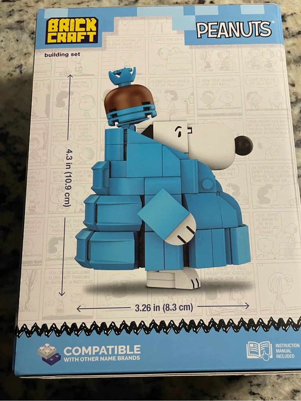 Peanuts Snoopy in Blue Puffer Jacket Brick Craft Building Set